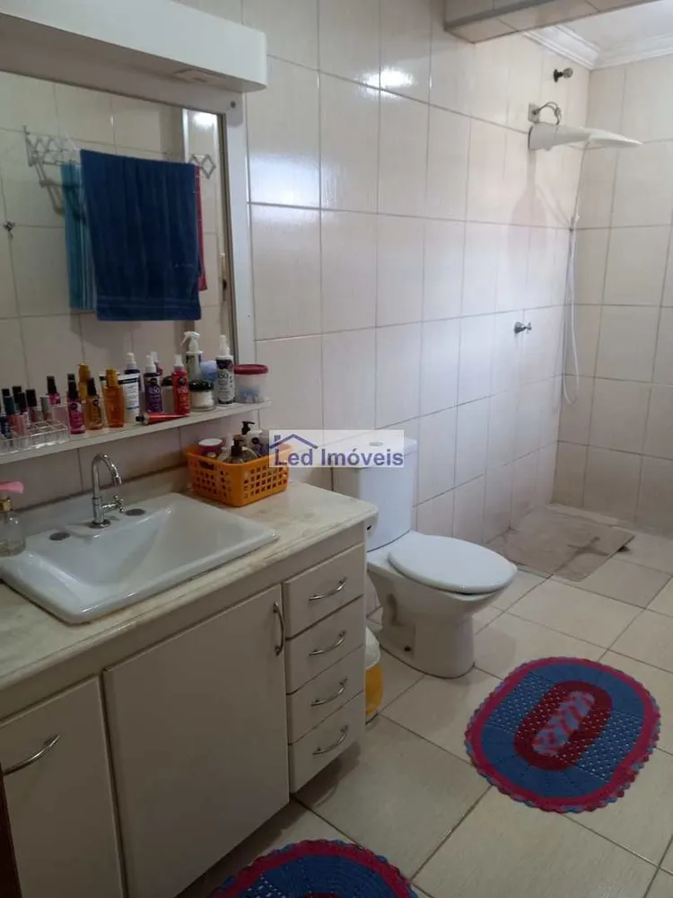 Sobrado, 3 quartos, 192 m² - Foto 2