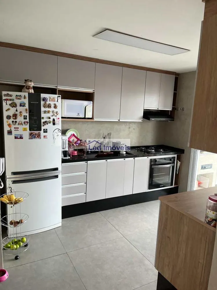 Cobertura, 3 quartos, 143 m² - Foto 1