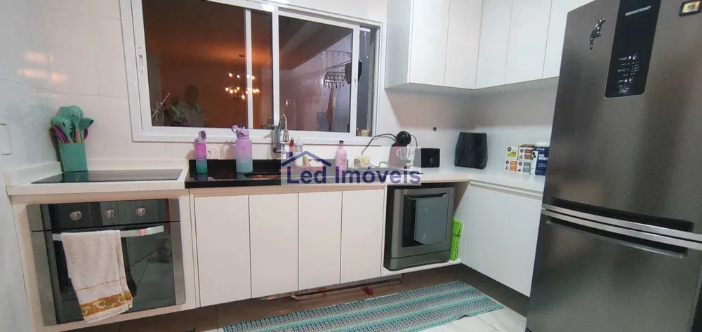Sobrado, 3 quartos, 190 m² - Foto 5