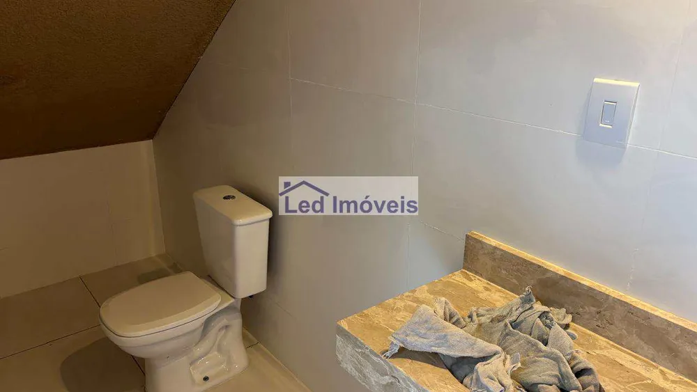 Sobrado, 3 quartos, 199 m² - Foto 1