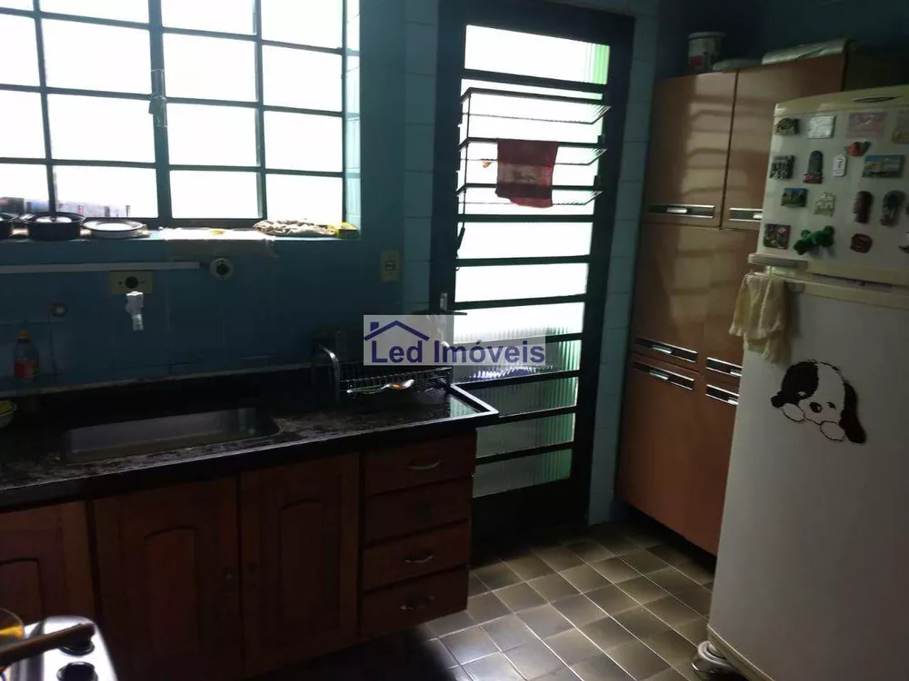 Casa, 3 quartos, 160 m² - Foto 4