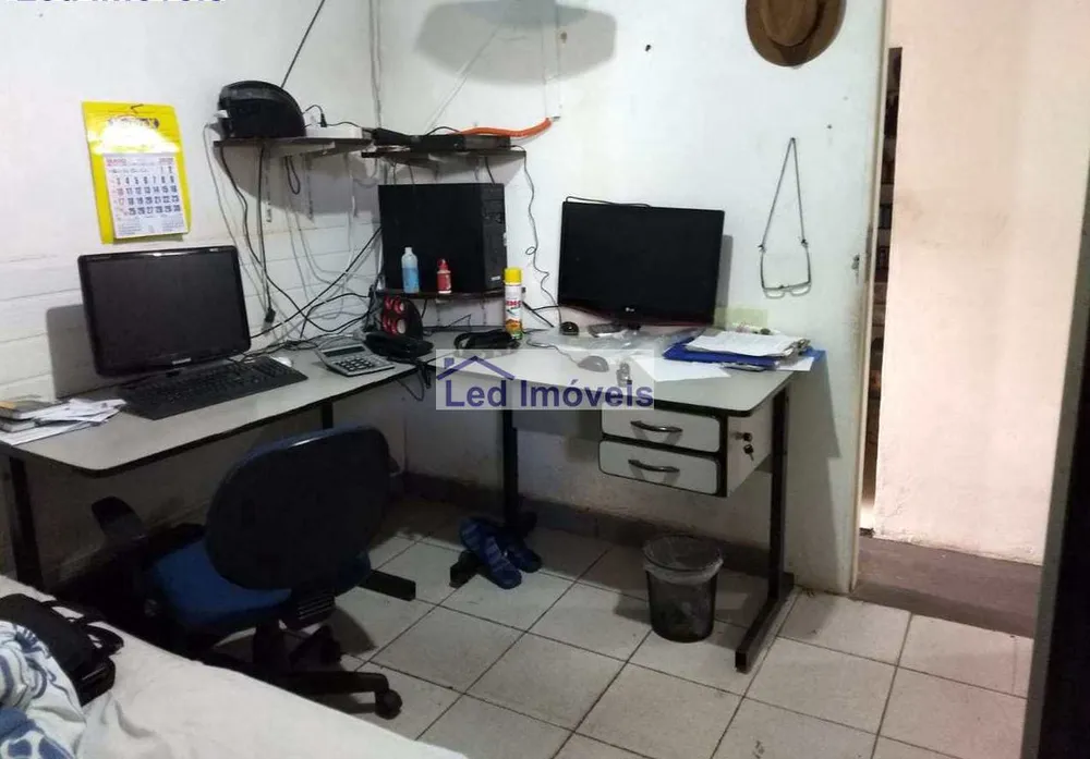 Casa, 5 quartos, 200 m² - Foto 4