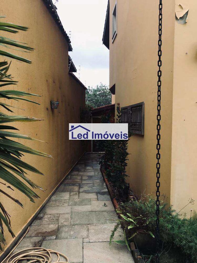 Sobrado, 4 quartos, 341 m² - Foto 38