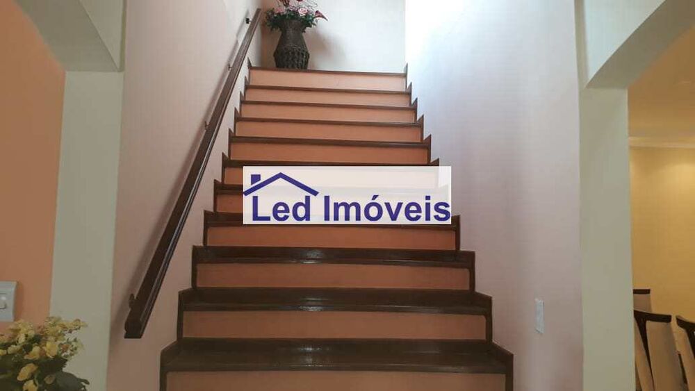 Sobrado, 5 quartos, 385 m² - Foto 3