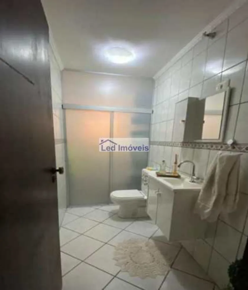 Sobrado, 5 quartos, 240 m² - Foto 7