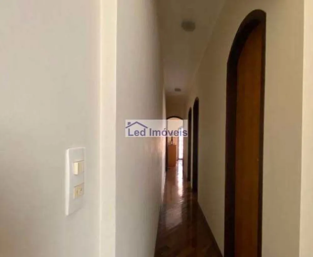 Sobrado, 5 quartos, 240 m² - Foto 2
