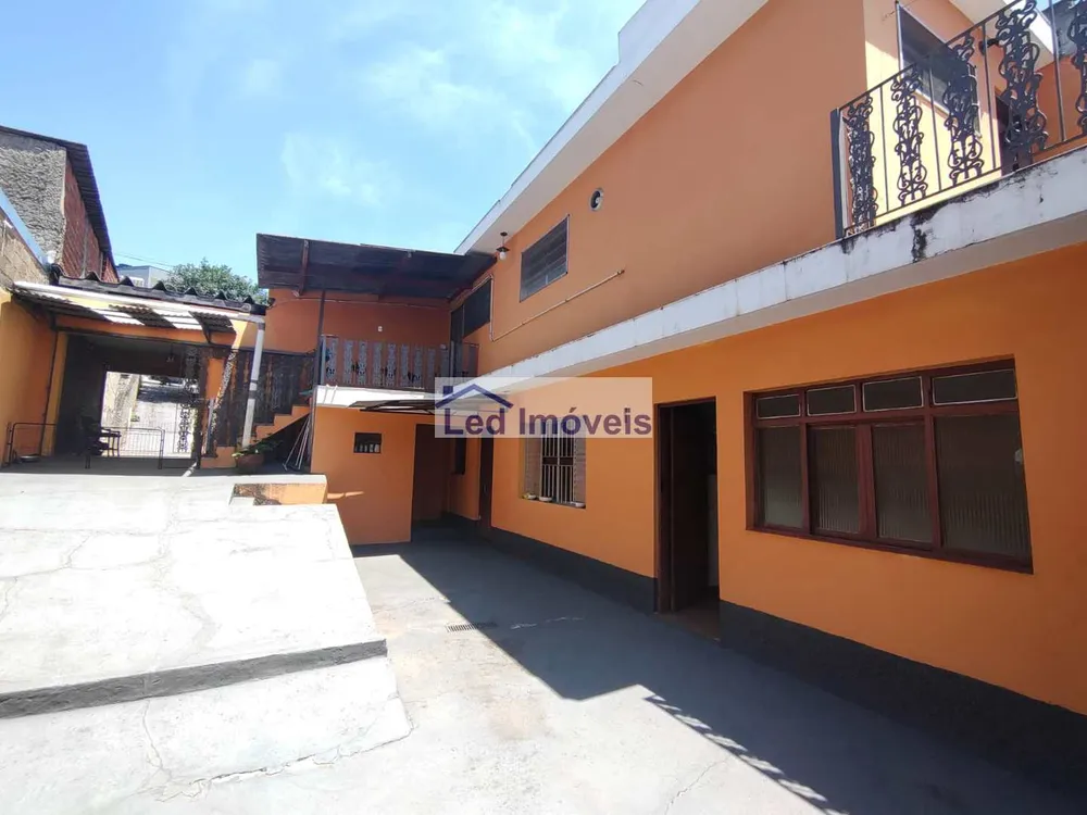 Casa, 3 quartos, 400 m² - Foto 2