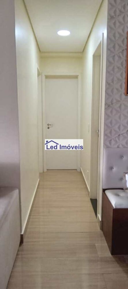 Apartamento à venda com 2 quartos, 62m² - Foto 8