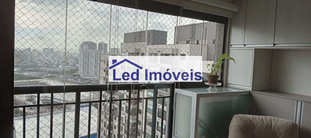 Apartamento à venda com 2 quartos, 62m² - Foto 9