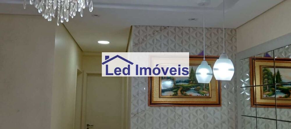Apartamento à venda com 2 quartos, 62m² - Foto 7