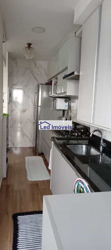 Apartamento à venda com 2 quartos, 62m² - Foto 13