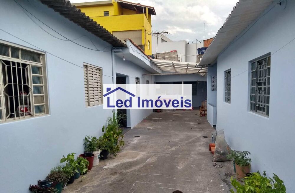 Casa, 3 quartos, 200 m² - Foto 2