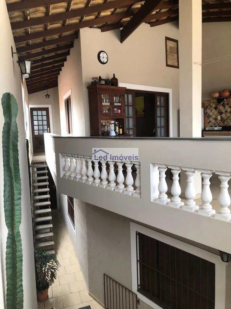 Sobrado, 3 quartos, 200 m² - Foto 8