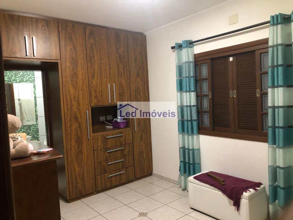 Sobrado, 3 quartos, 200 m² - Foto 5