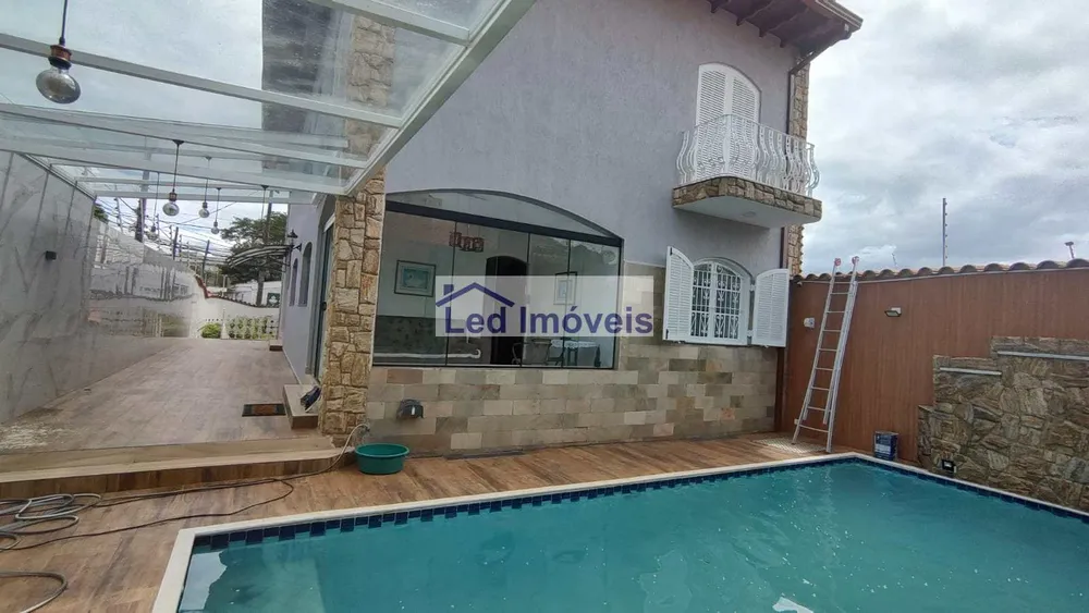 Sobrado, 5 quartos, 332 m² - Foto 3