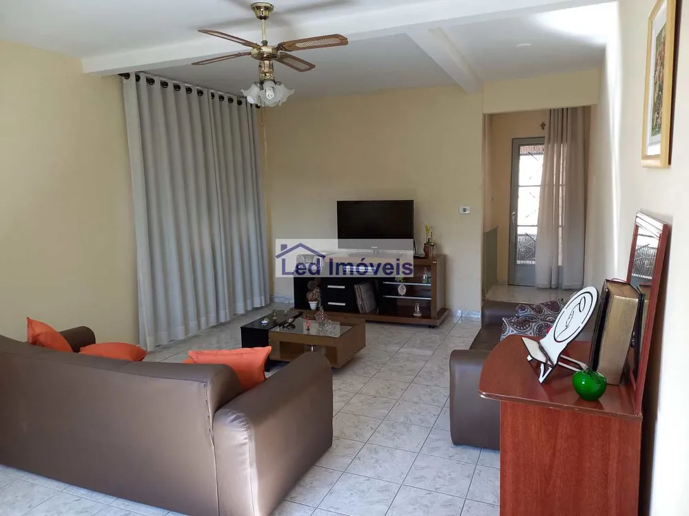 Sobrado, 2 quartos, 220 m² - Foto 2