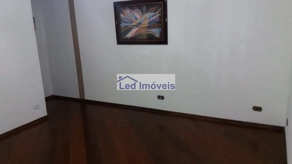 Casa, 3 quartos, 215 m² - Foto 10