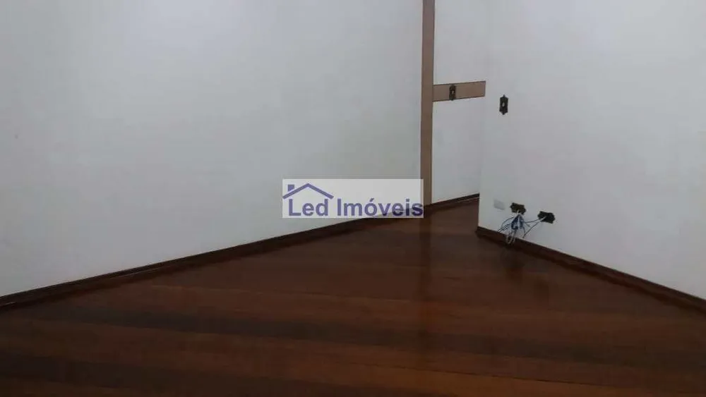 Casa, 3 quartos, 215 m² - Foto 6