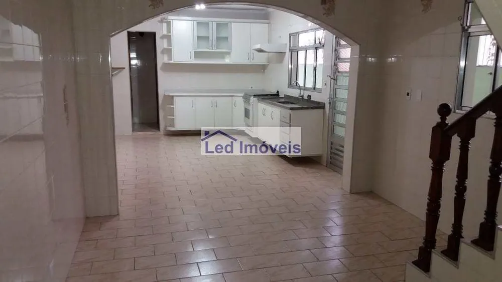 Casa, 3 quartos, 215 m² - Foto 3