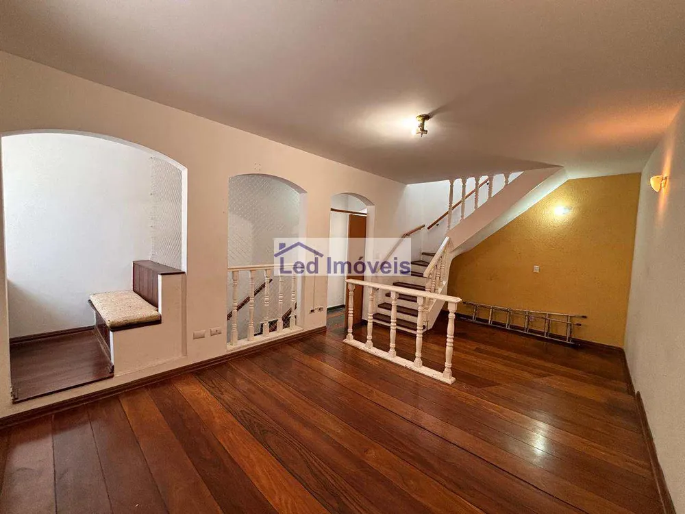 Sobrado, 3 quartos, 220 m² - Foto 2