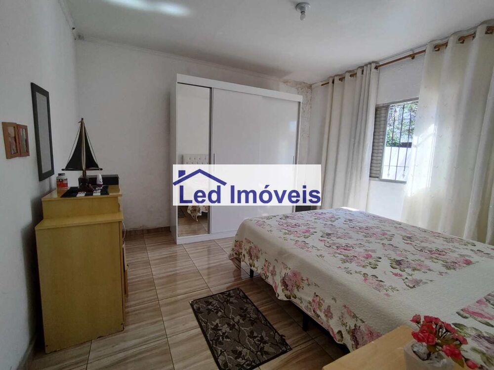 Casa, 4 quartos, 250 m² - Foto 6