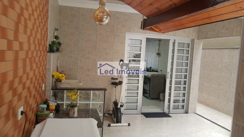Sobrado, 3 quartos, 178 m² - Foto 2