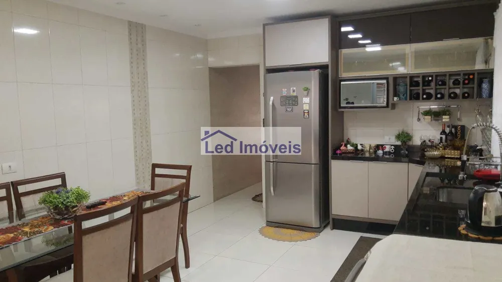 Sobrado, 3 quartos, 178 m² - Foto 4