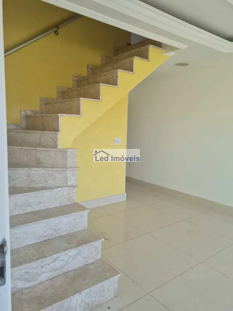 Sobrado, 3 quartos, 230 m² - Foto 4