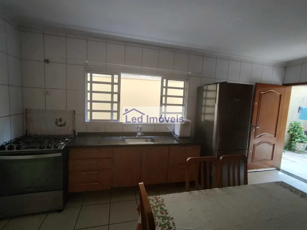 Sobrado, 4 quartos, 207 m² - Foto 2
