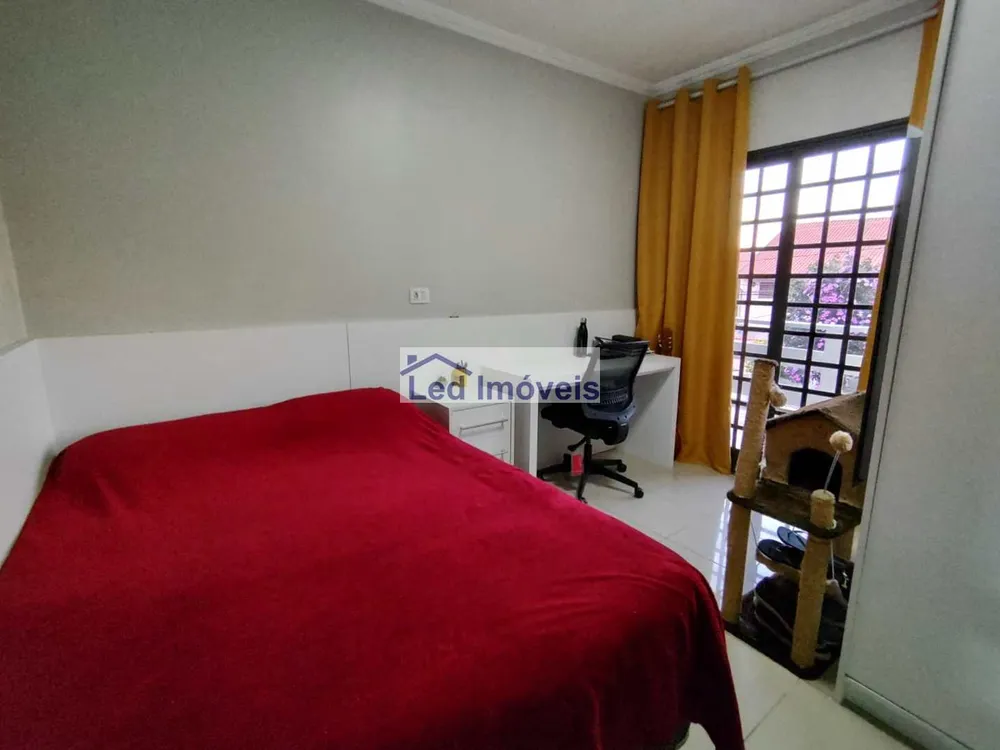 Sobrado, 4 quartos, 210 m² - Foto 4