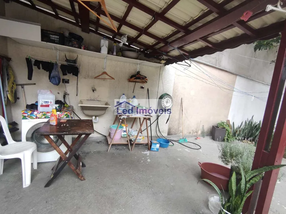 Casa, 3 quartos, 250 m² - Foto 11