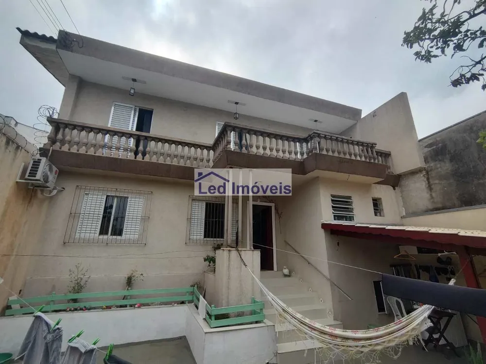 Casa, 3 quartos, 250 m² - Foto 3