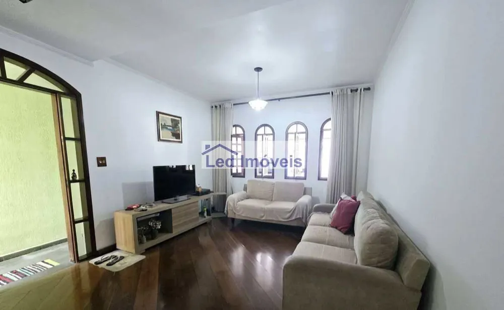 Sobrado, 3 quartos, 173 m² - Foto 1