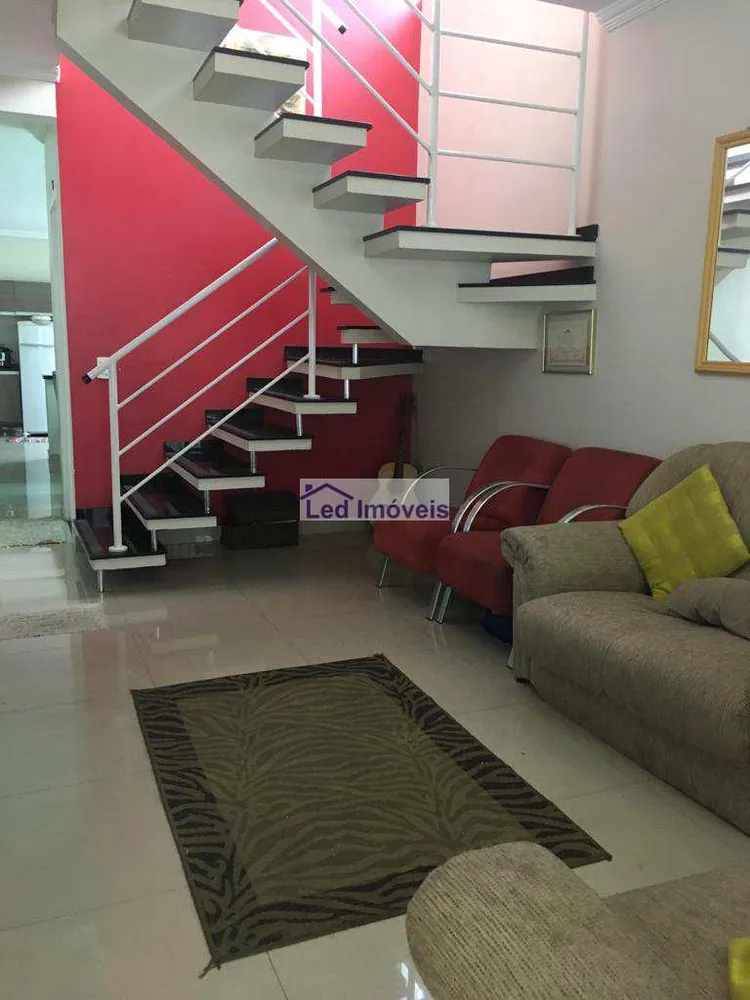 Sobrado, 3 quartos, 180 m² - Foto 4