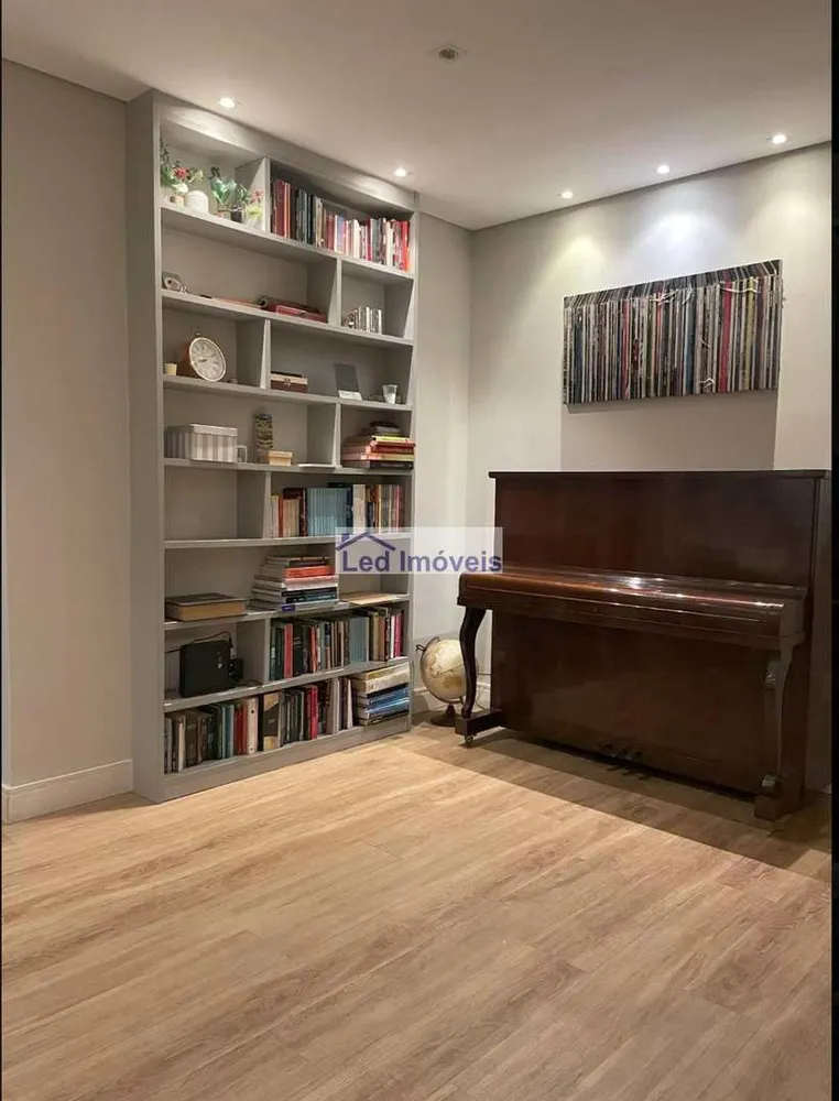 Apartamento, 3 quartos, 110 m² - Foto 1