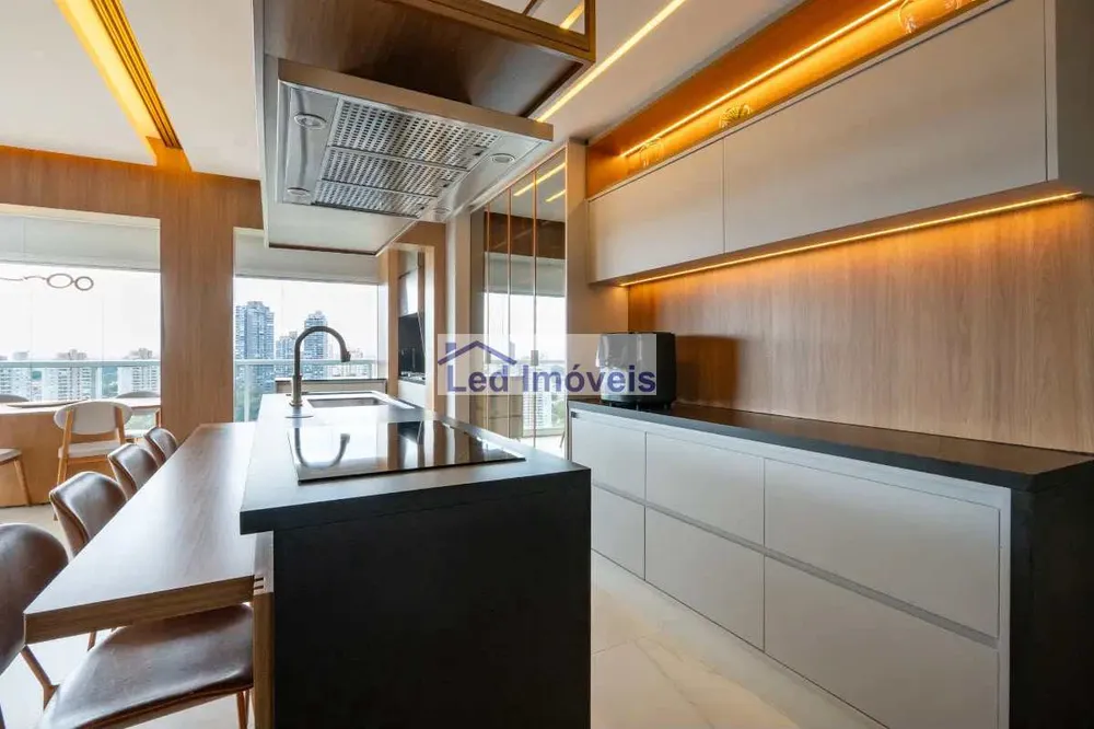 Apartamento, 3 quartos, 136 m² - Foto 2