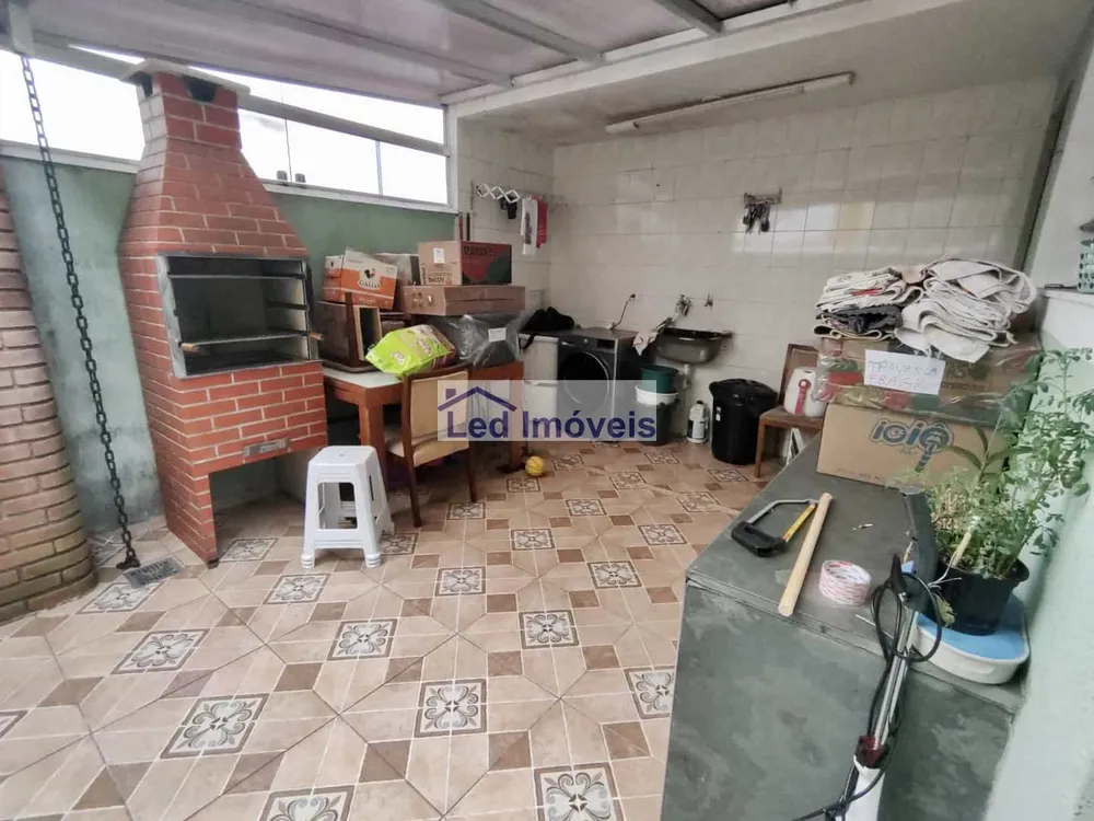 Sobrado, 3 quartos, 200 m² - Foto 1