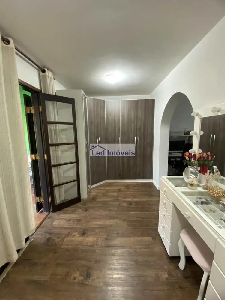 Sobrado, 3 quartos, 201 m² - Foto 6