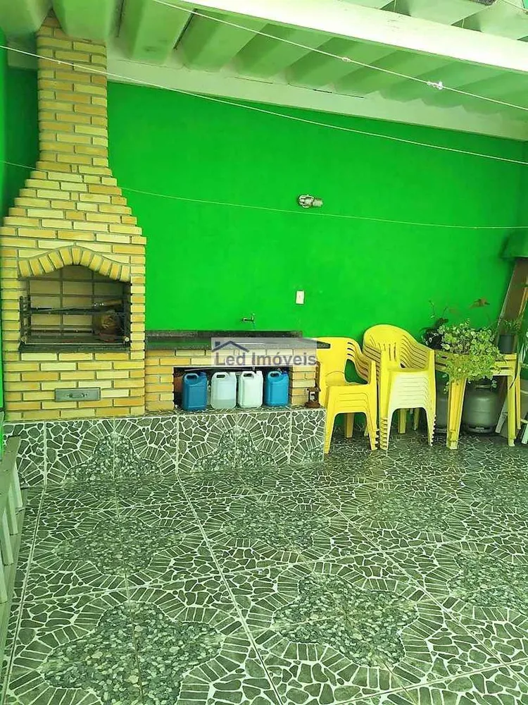 Sobrado, 3 quartos, 201 m² - Foto 2
