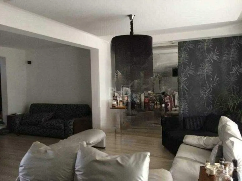 Sobrado, 4 quartos, 493 m² - Foto 1