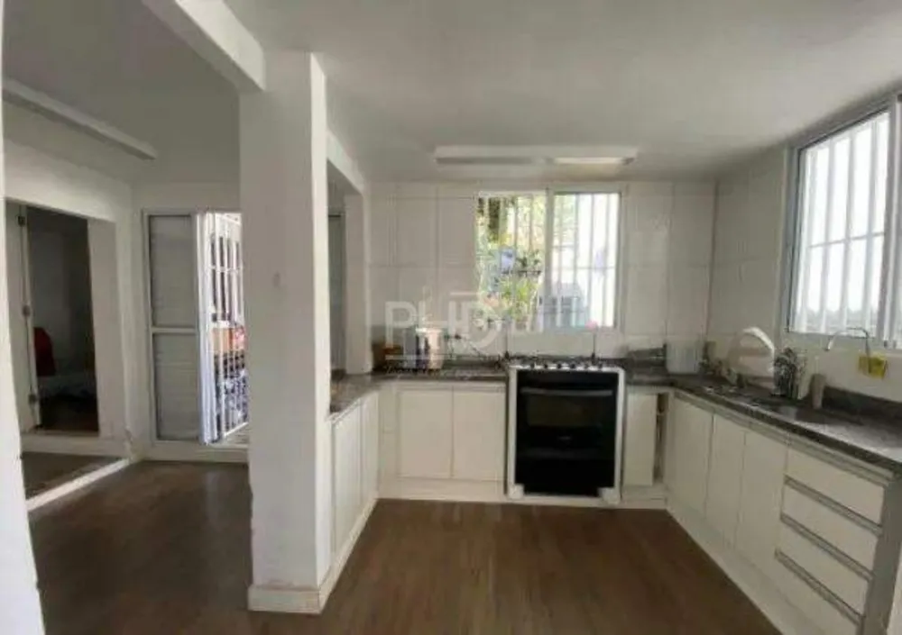 Casa, 4 quartos, 250 m² - Foto 1