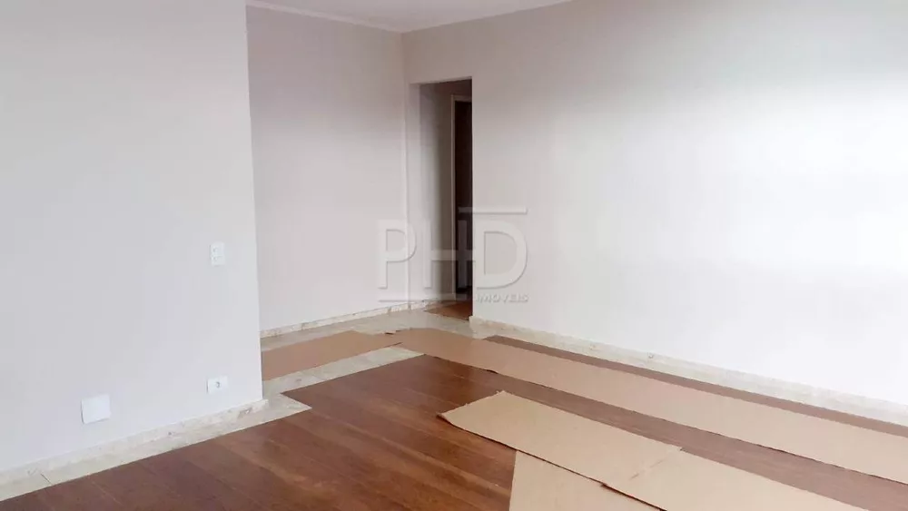 Apartamento à venda com 3 quartos, 116m² - Foto 3