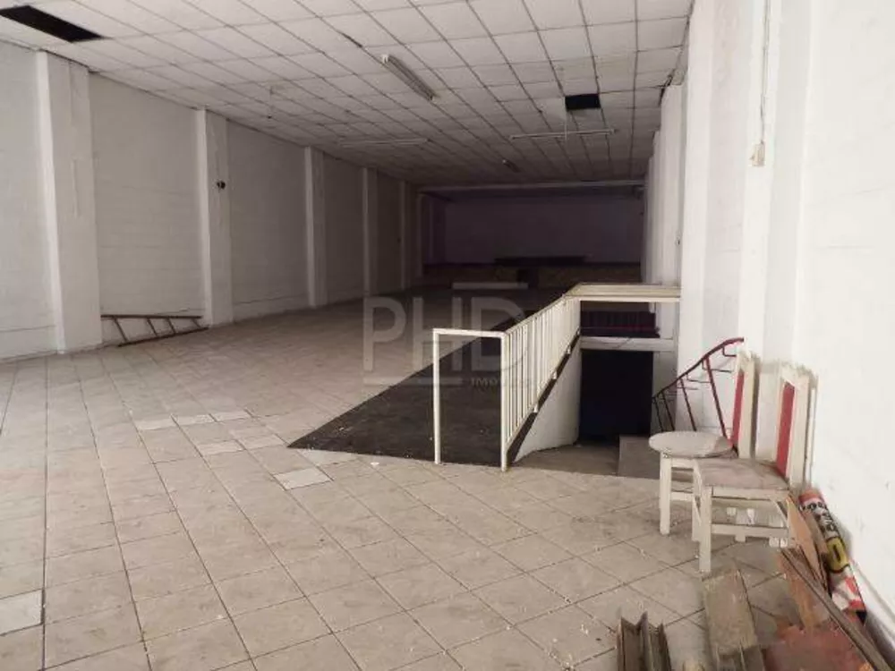 Depósito-Galpão, 686 m² - Foto 1