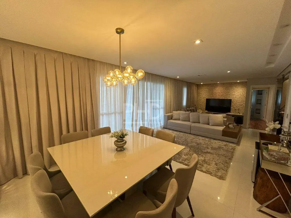 Apartamento, 3 quartos, 156 m² - Foto 3