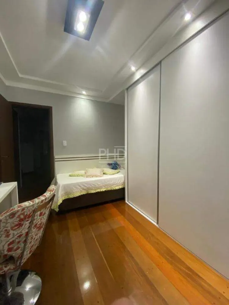 Sobrado, 3 quartos, 380 m² - Foto 4