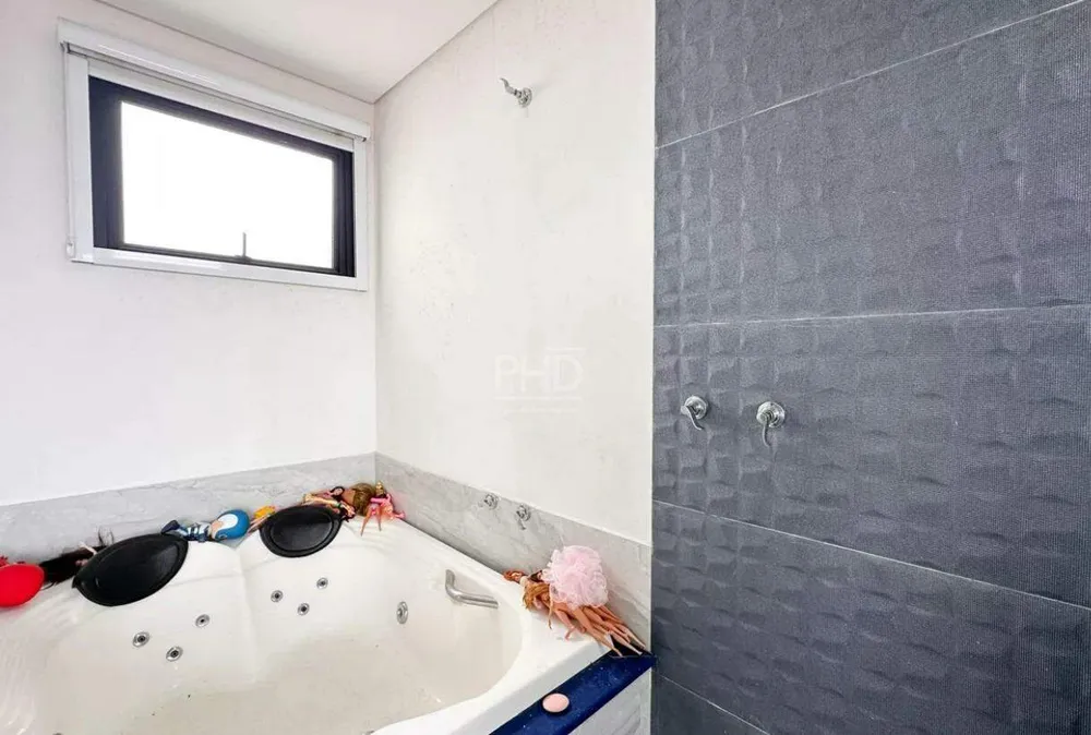 Casa, 3 quartos, 166 m² - Foto 1