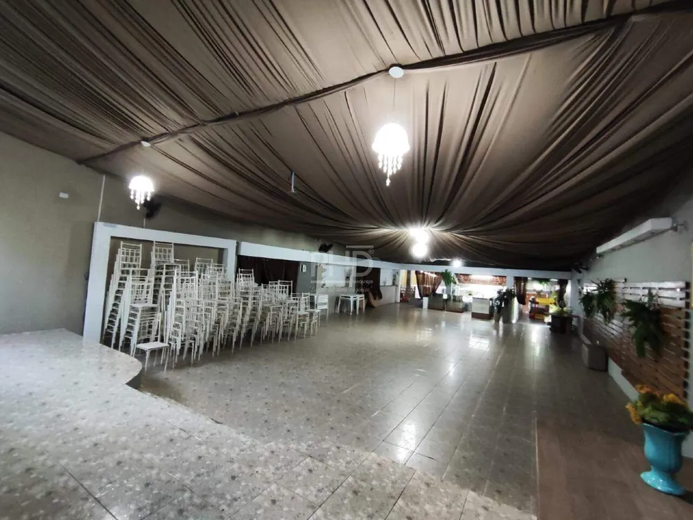 Depósito-Galpão, 200 m² - Foto 1