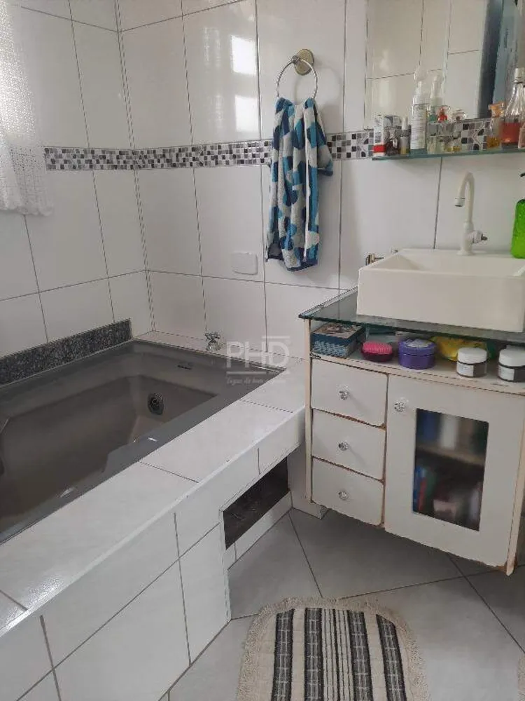 Sobrado, 3 quartos, 174 m² - Foto 2