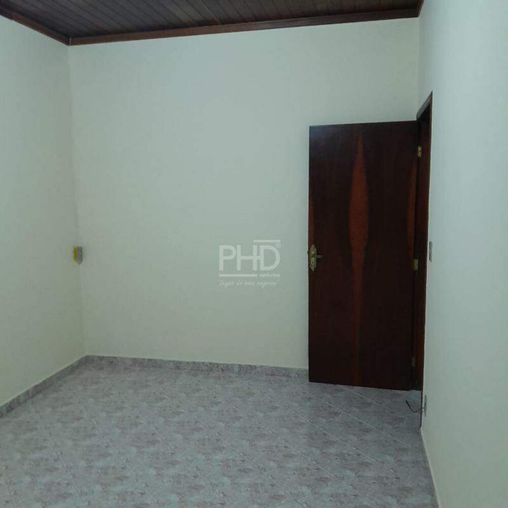 Prédio Inteiro para alugar com 3 quartos, 130m² - Foto 1