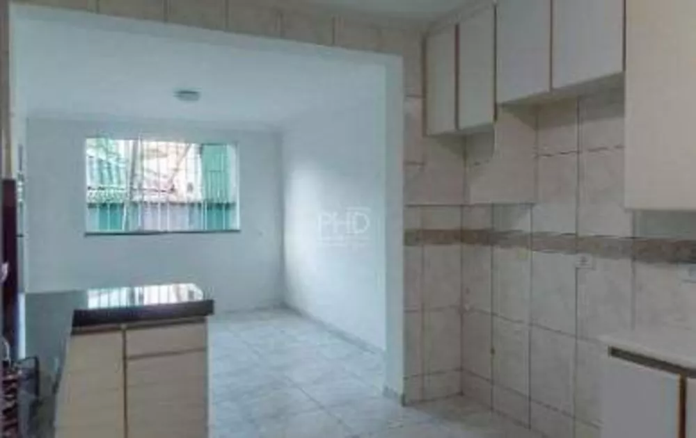 Sobrado à venda com 3 quartos, 150m² - Foto 3